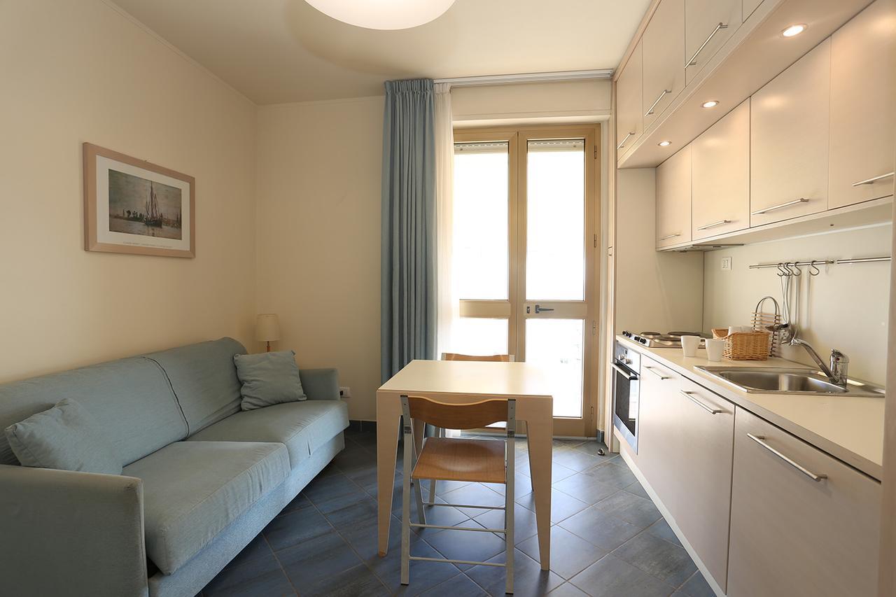 לידו די קאמאיורה Hotel Brunella מראה חיצוני תמונה