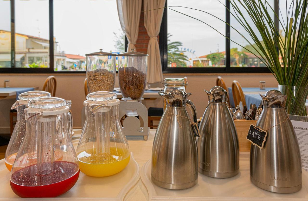 לידו די קאמאיורה Hotel Brunella מראה חיצוני תמונה