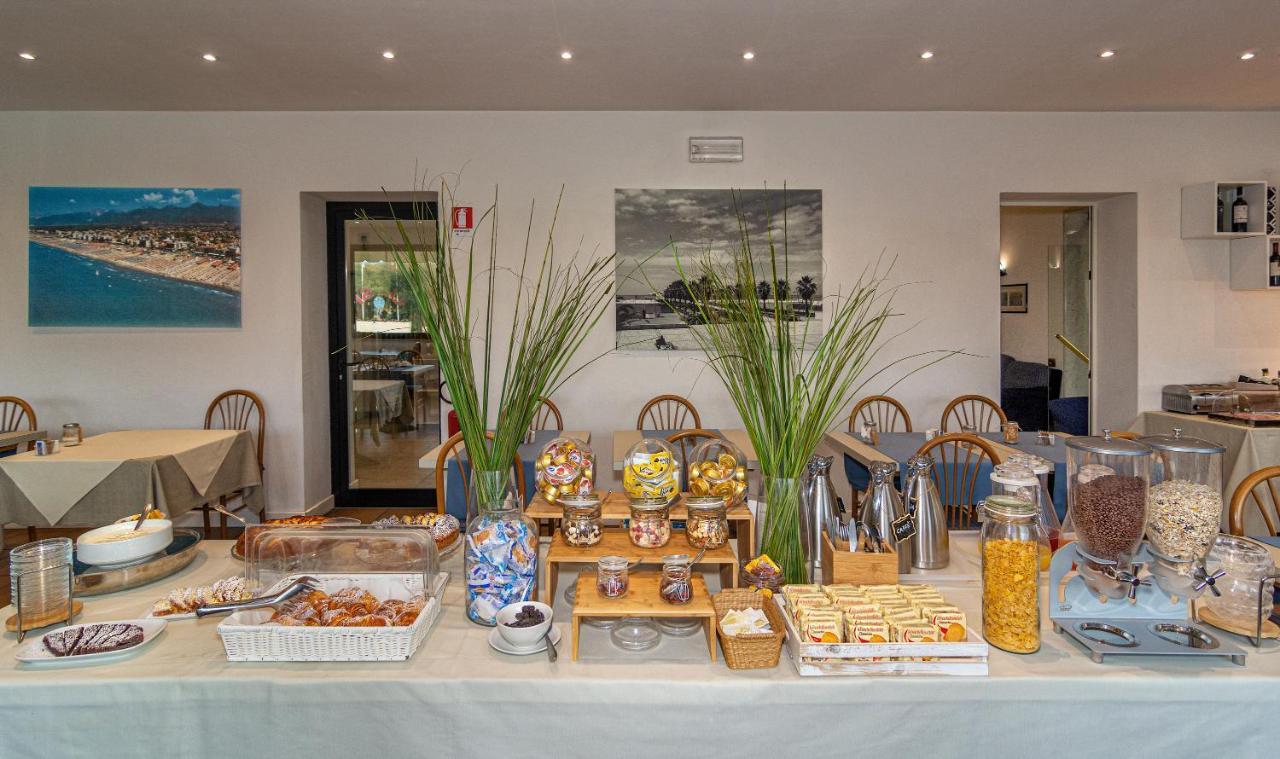 לידו די קאמאיורה Hotel Brunella מראה חיצוני תמונה
